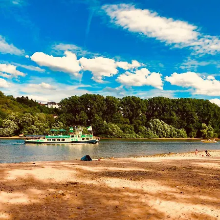 Haus Am Rhein Mit Self Check-In Und P Appartement Koblenz  Buitenkant foto