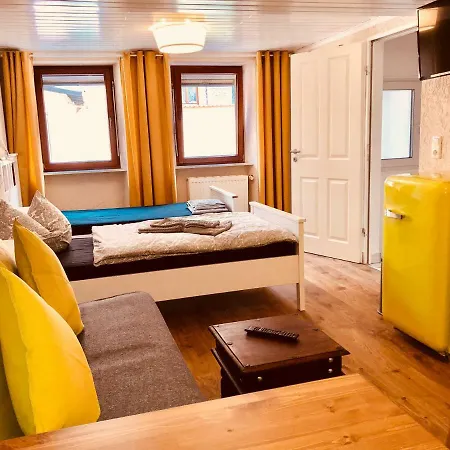Haus Am Rhein Mit Self Check-In Und P Appartement Koblenz  Buitenkant foto